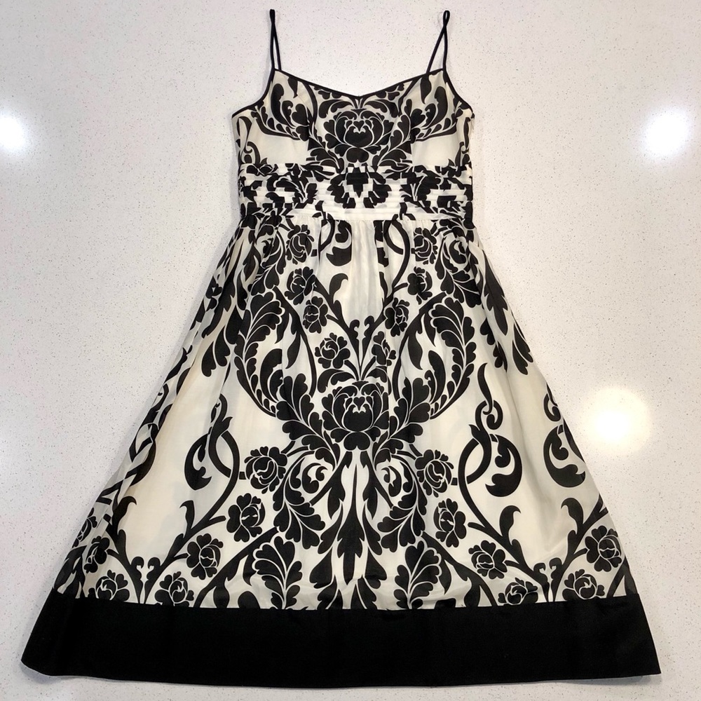 Ann Taylor Fit N’ Flare Dress